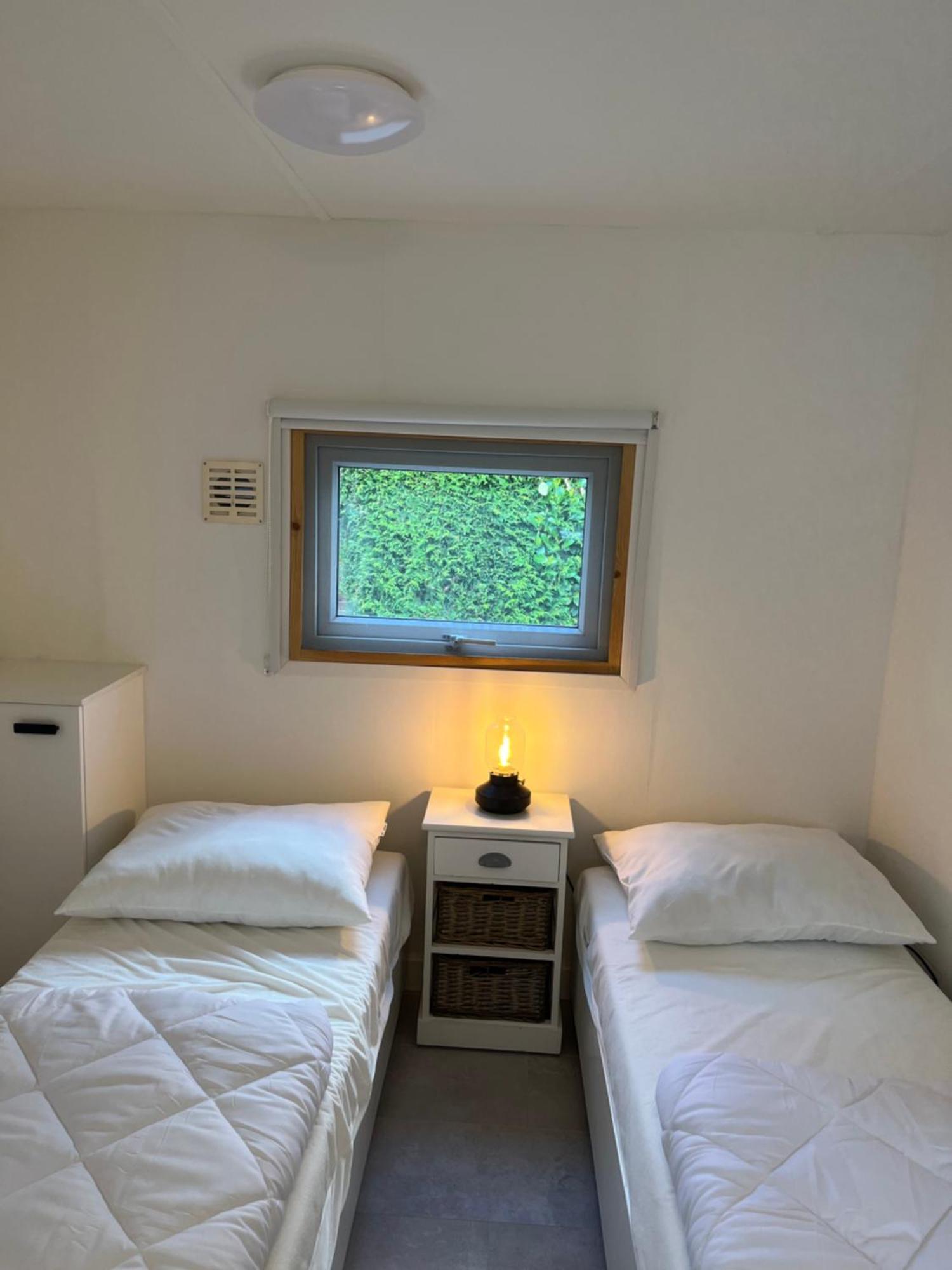 Modern Chalet In De Bossen Van De Veluwe Epe Eksteriør bilde